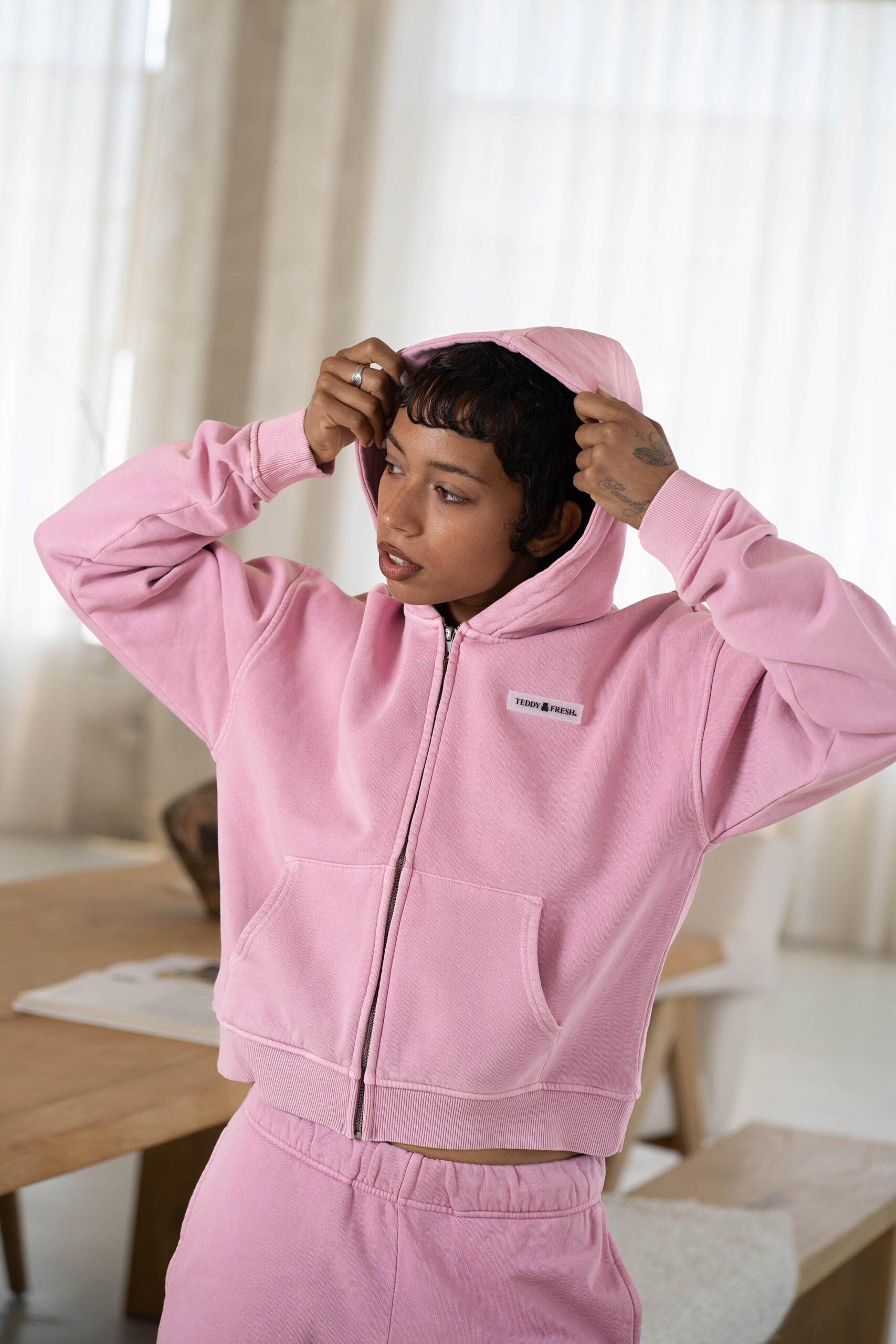 Women's Classic Washed Crop Zip Hoodie